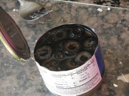 can of sliced black olives