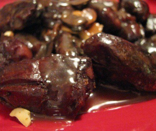 almonds and dates with caramel