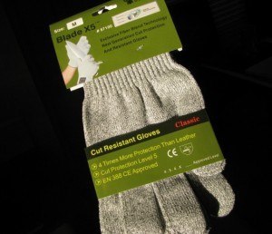 cut resistant gloves for the kitchen