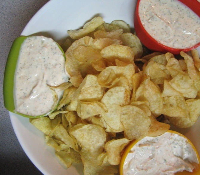 homemade potato chip dip