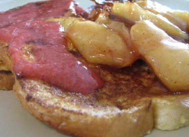 strawberry sauce and apples over french toast